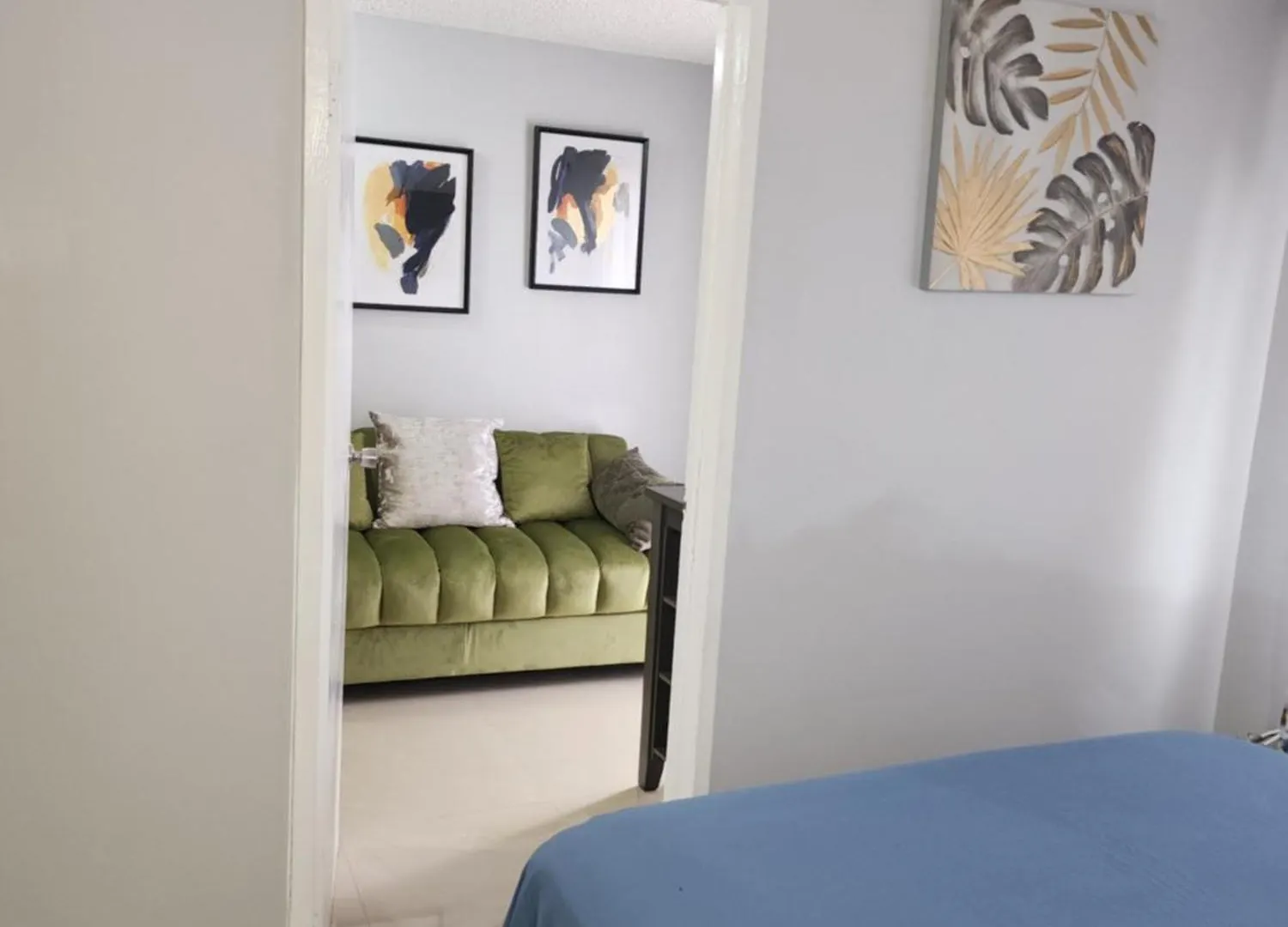 Comfy And Cozy Apartment Kingston