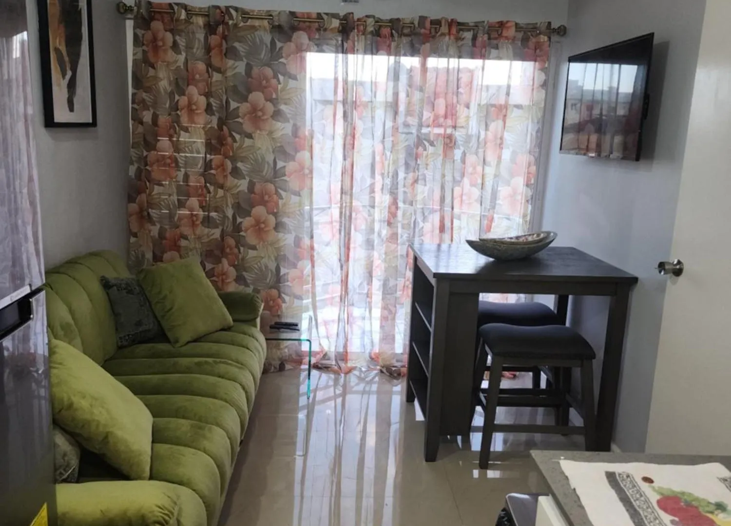 Comfy And Cozy Apartment Kingston